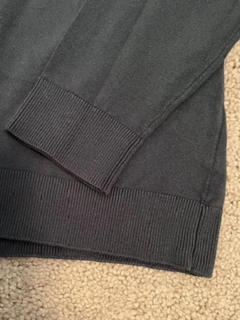 Zara Men's Lightweight Sweater